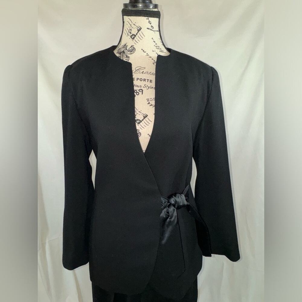 Gorgeous Barrie Pace Black Wool Pant Suit - Picture 6 of 14